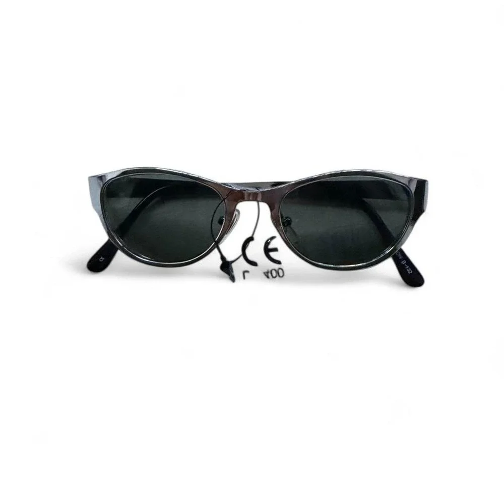 Vintage y2k (2001) black and silver sunglasses